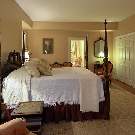 Choctaw Hall Bed & Breakfast Natchez Eksteriør billede